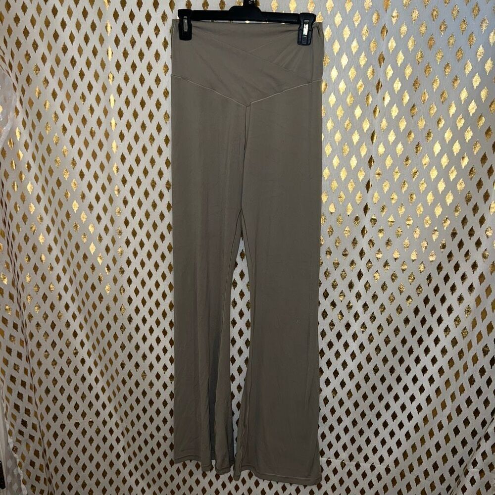 Aerie offline flared leggings hi rise flare real me long inseam tan size XL